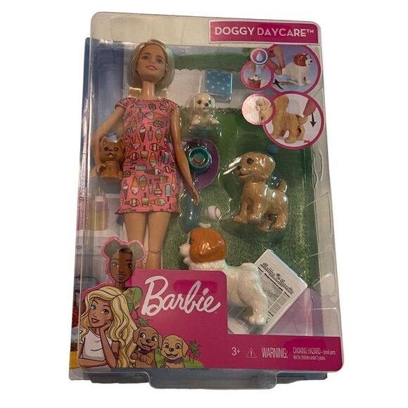 Barbie Doggy Daycare Doll Playset w/ 4 Dogs (2018) NWT / Sealed - Picture 1 of 11